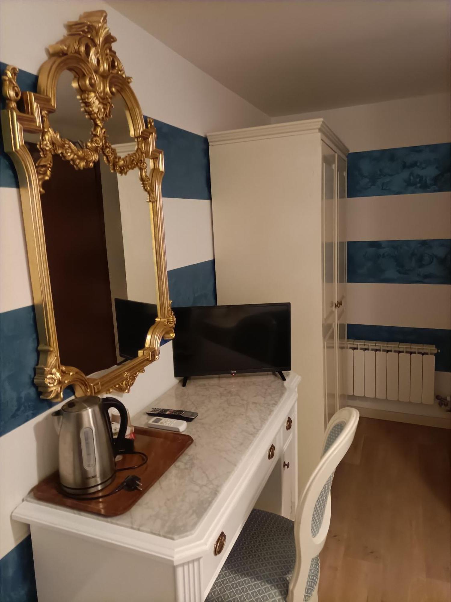 Palazzo Lion Morosini - Check In Presso Locanda Ai Santi Apostoli Venezia Eksteriør bilde